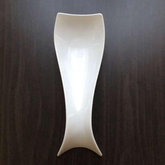 NWOT~Maison by HomeEssentials~Spoon Rest~Porcelain - Picture 1 of 4